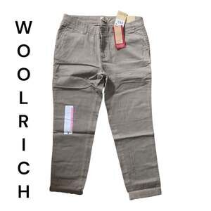Woolrich nwt sunday chino crop pants tan woman’s size 6